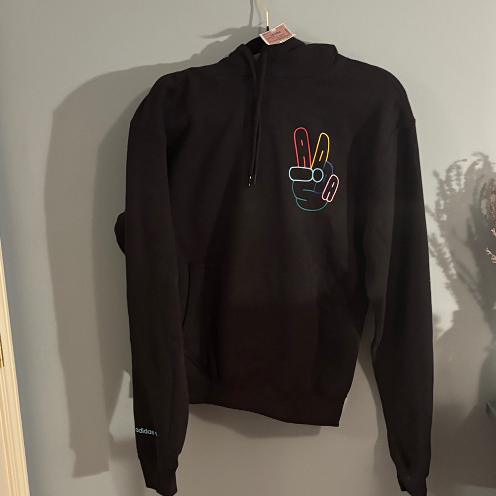 Men's Adidas Originals Peace Sign Trefoil Hoodie in black. NWT